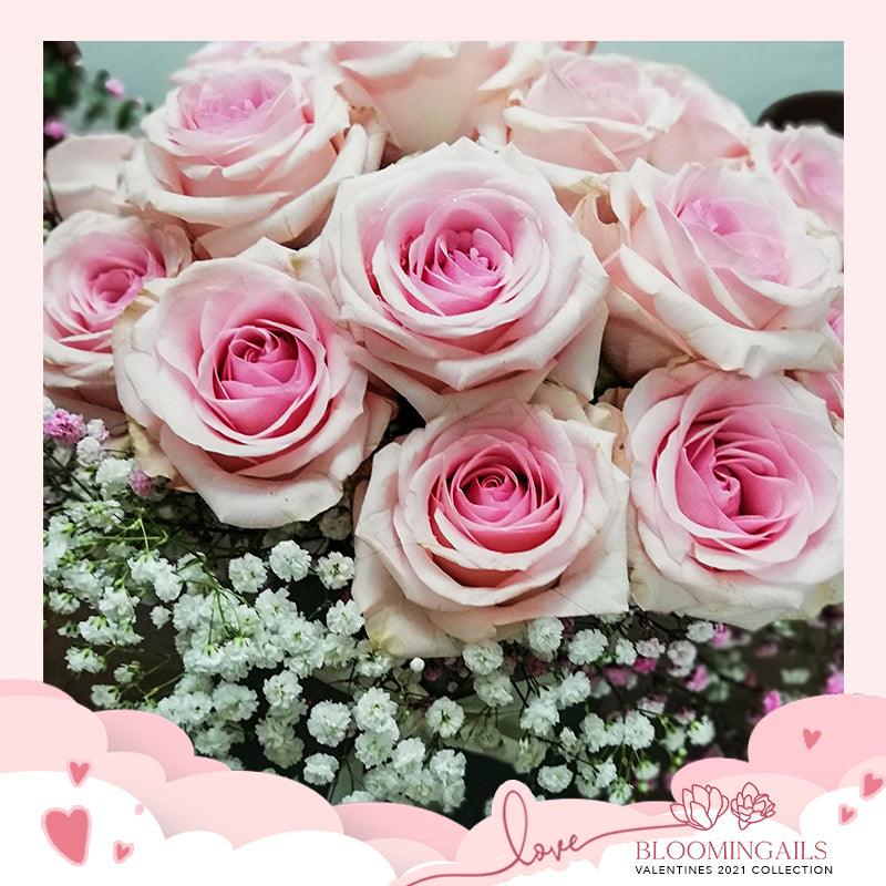 Ecuadorian Roses in Jewel Box or Glass Vase - Bloomingailsph