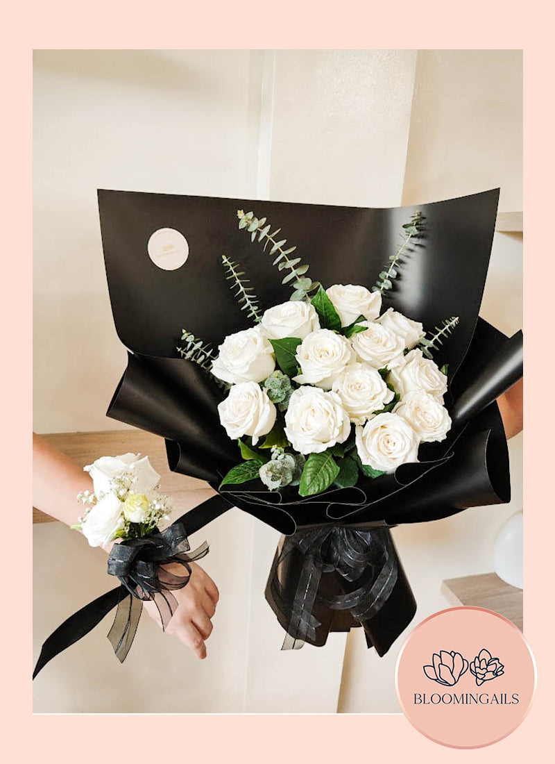 Black and White Corsage