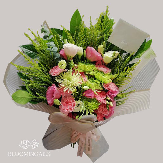 Dreaming of Anastasia Bouquet-Image-1
