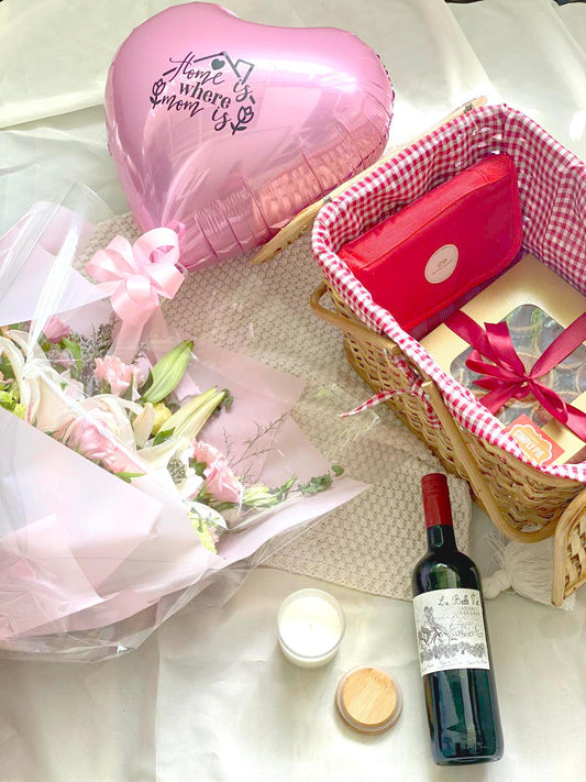 Titas of Manila Picnic Set - Bloomingailsph